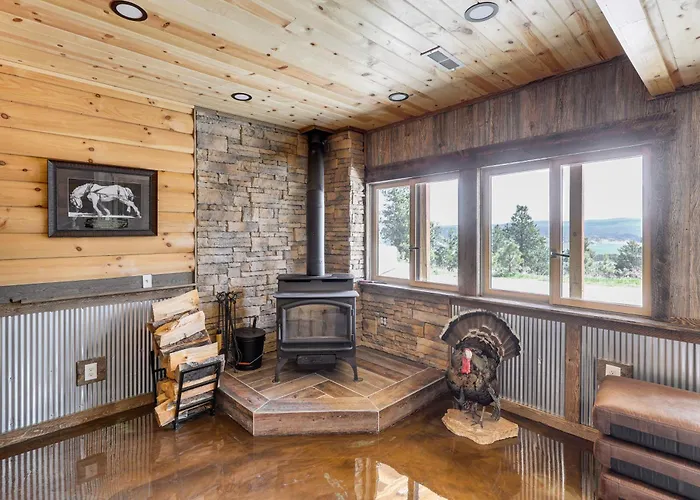 Holiday home Peaceful Wyoming W/ Spacious Deck & Wet Bar! Sundance