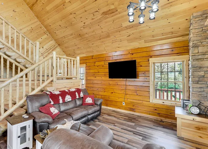 Peaceful Wyoming W/ Spacious Deck & Wet Bar! Holiday home *