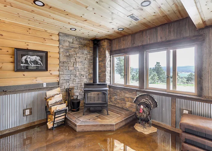 Peaceful Wyoming W/ Spacious Deck & Wet Bar! *
