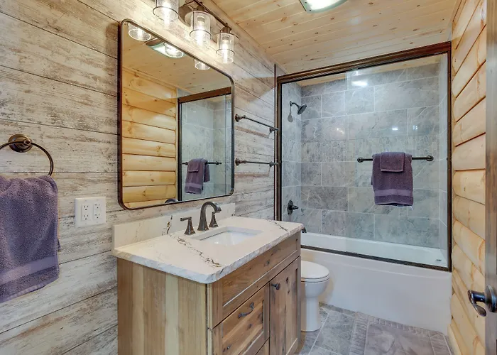 Holiday home Peaceful Wyoming W/ Spacious Deck & Wet Bar!