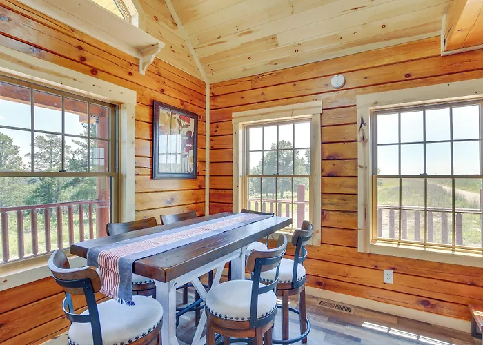 Peaceful Wyoming W/ Spacious Deck & Wet Bar! Holiday home *