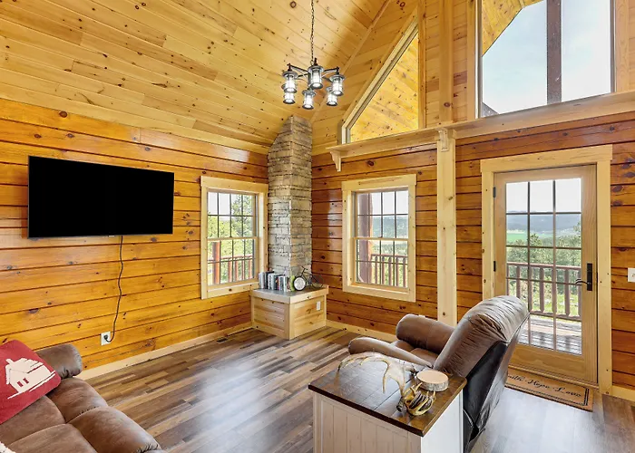 Peaceful Wyoming W/ Spacious Deck & Wet Bar! * Sundance