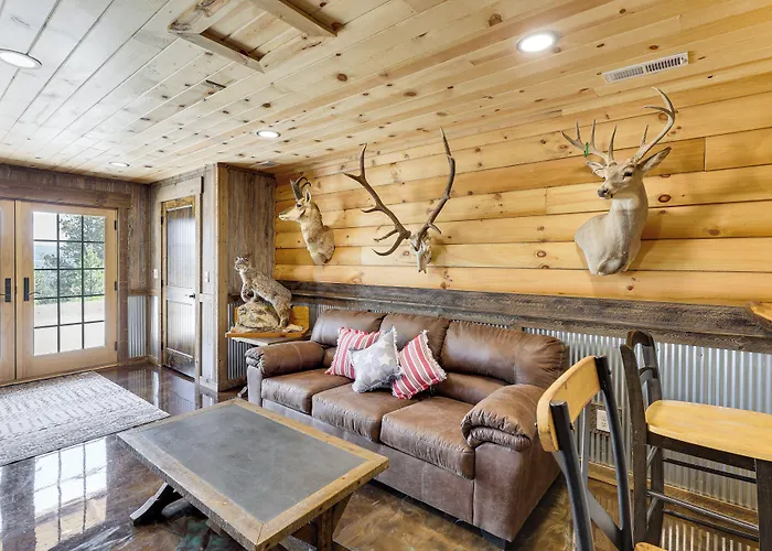 Peaceful Wyoming W/ Spacious Deck & Wet Bar! *